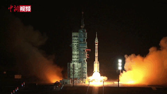 Start der Mission Shenzhou 19, Langer Marsch 2F, 30. Oktober 2024 (Credit CNS via YouTube: https://www.youtube.com/watch?v=-XIJNSvbuss)